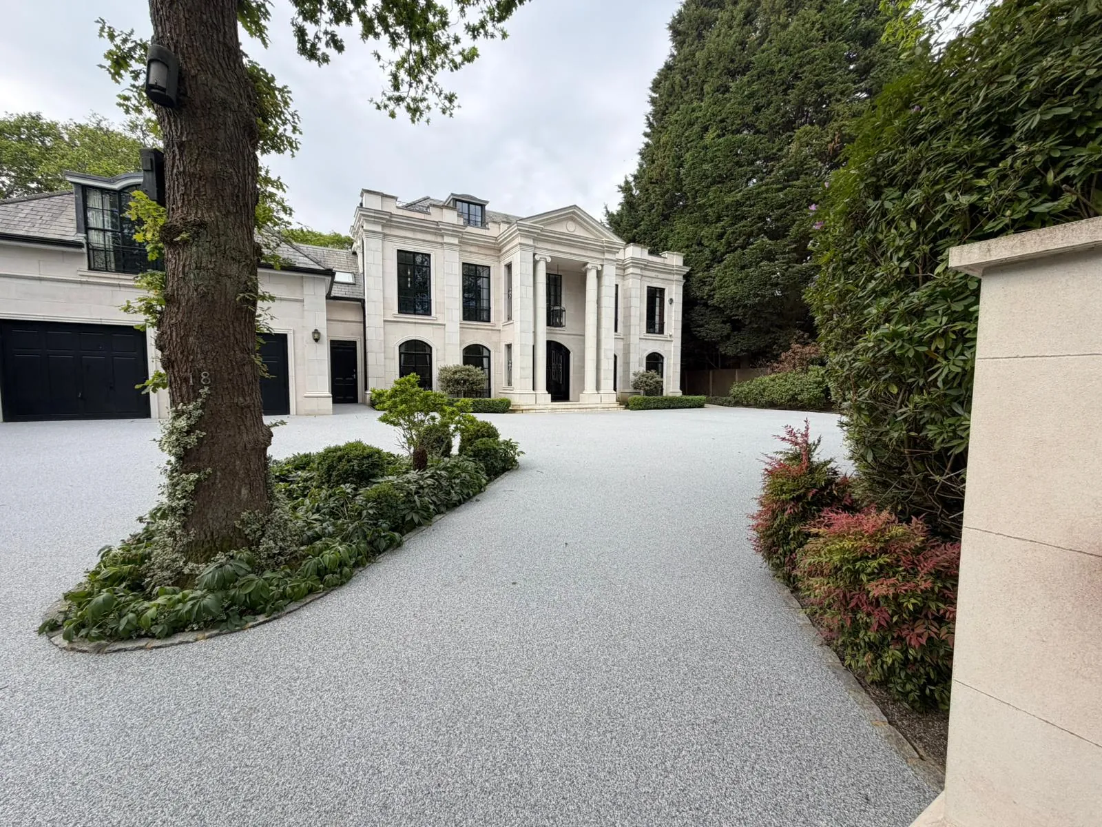Grand Estate Driveway resin bound driveway by SureLay UK in Walton-On-Thames, Surrey
